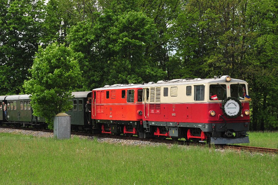 NÖVOG V5 und V12 Doppeltraktion 67